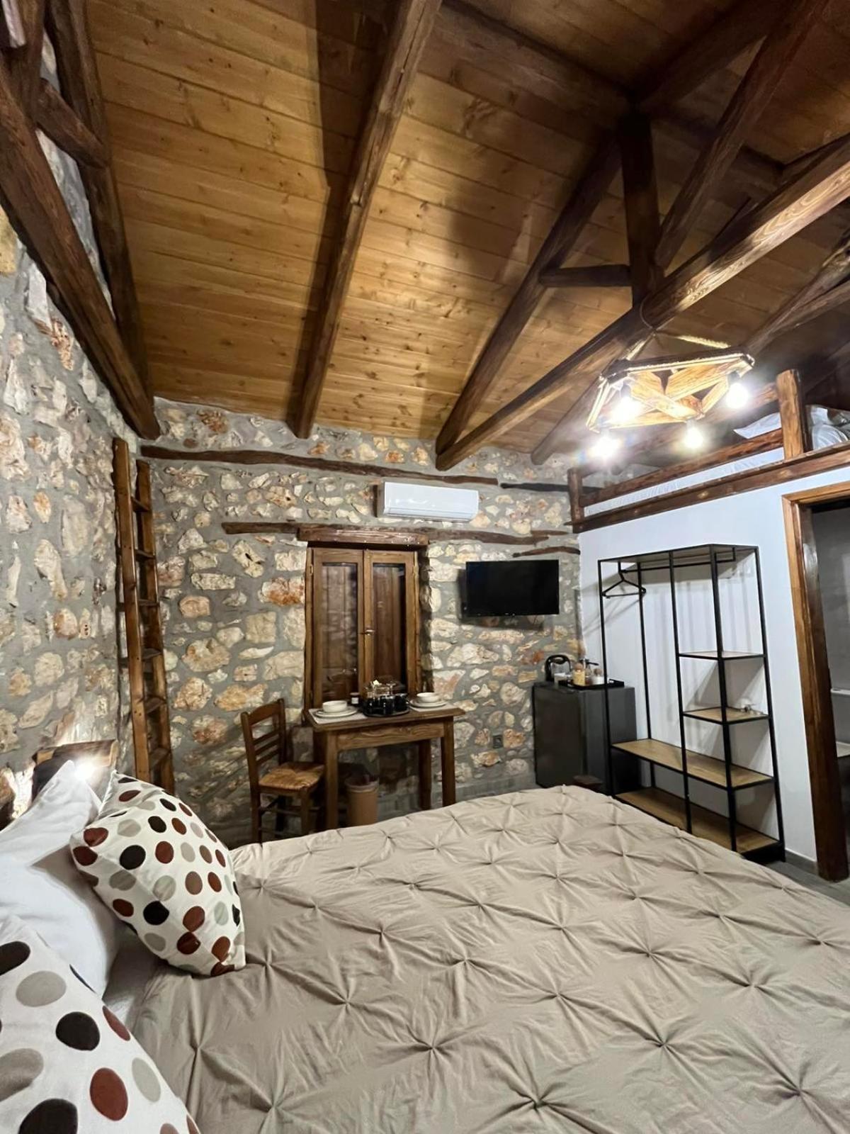 Traditional Stone Guesthouse Agios Ioannis  外观 照片